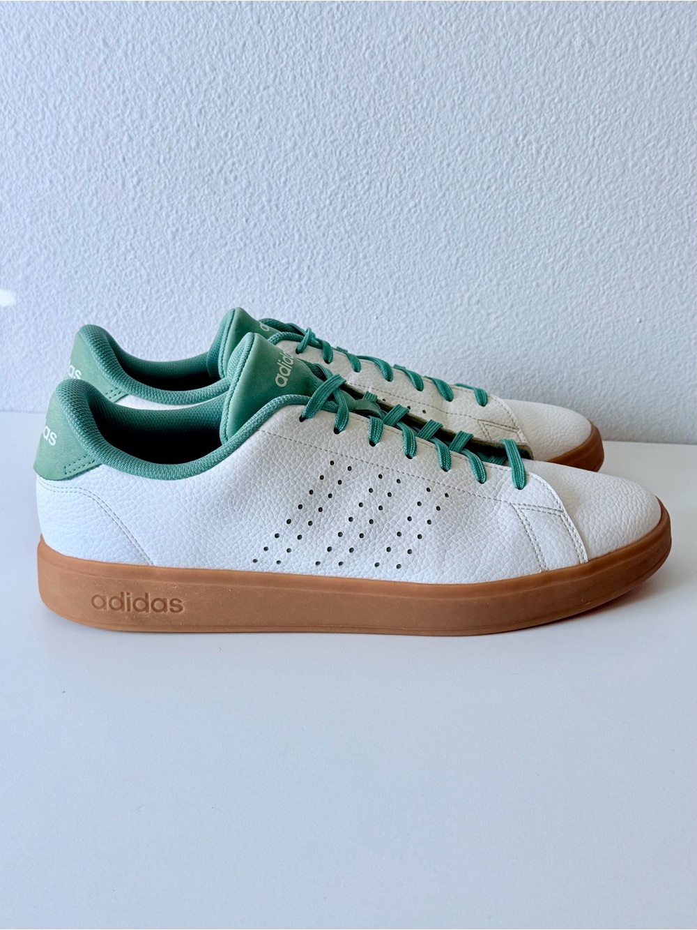 adidas Advantage 2.0 White Preloved Green Gum Sole Sneakers Men 14 IG9172